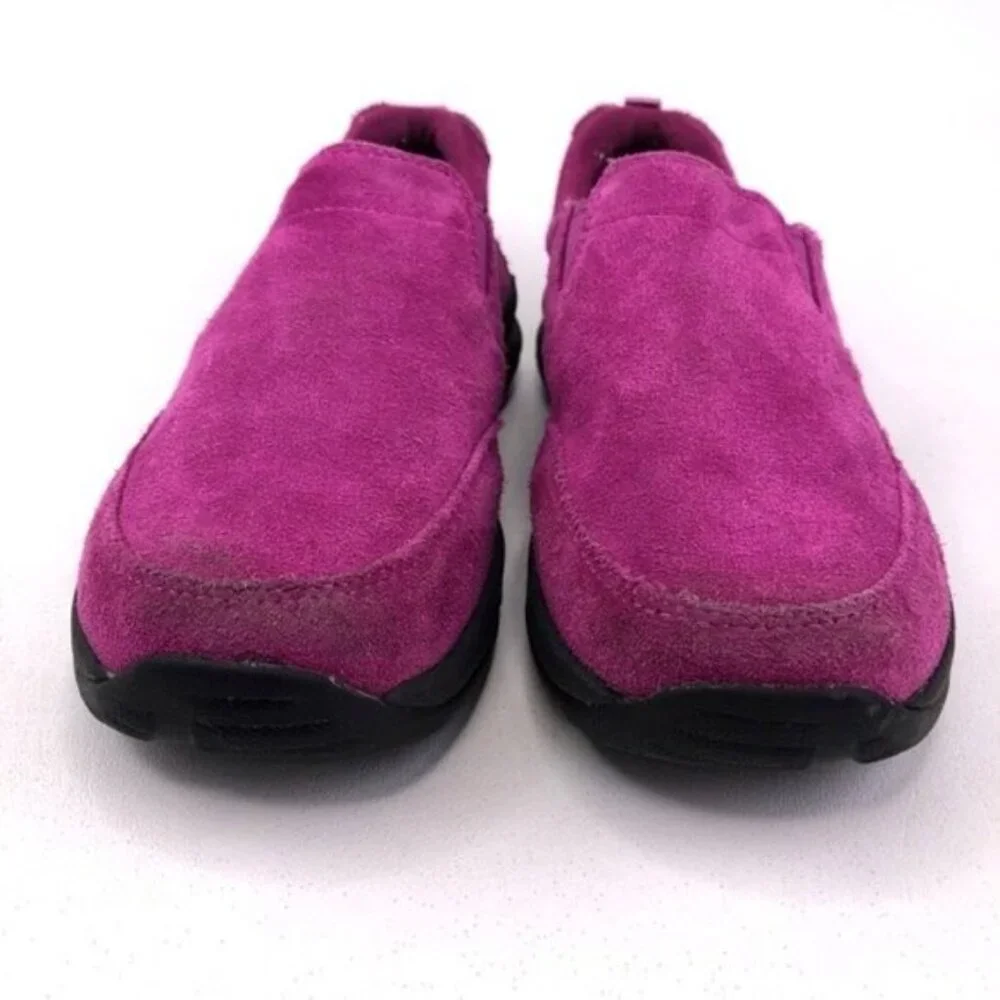 L.L. Bean Pink Suede Slip on Moc Shoes Kids 5